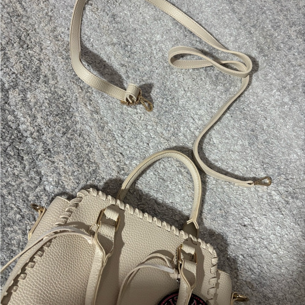 Cream Handbag - Picture 5 of 7